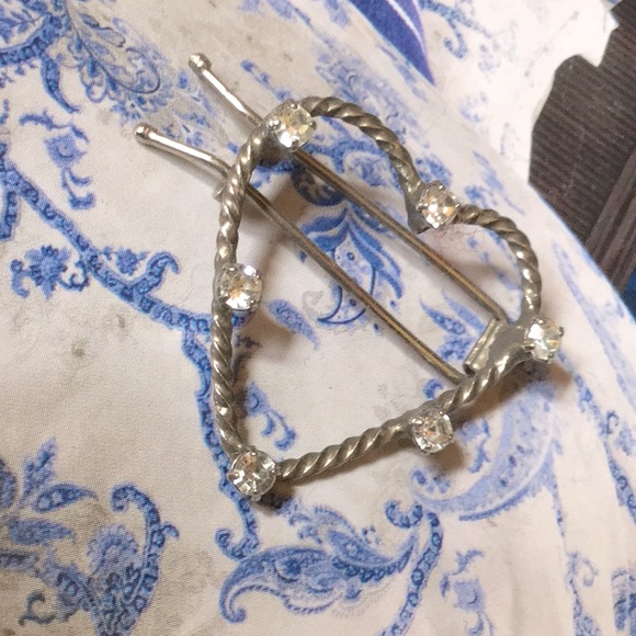 Accessories - Vintage antique collector heart barret Coachella festival rodeo concert